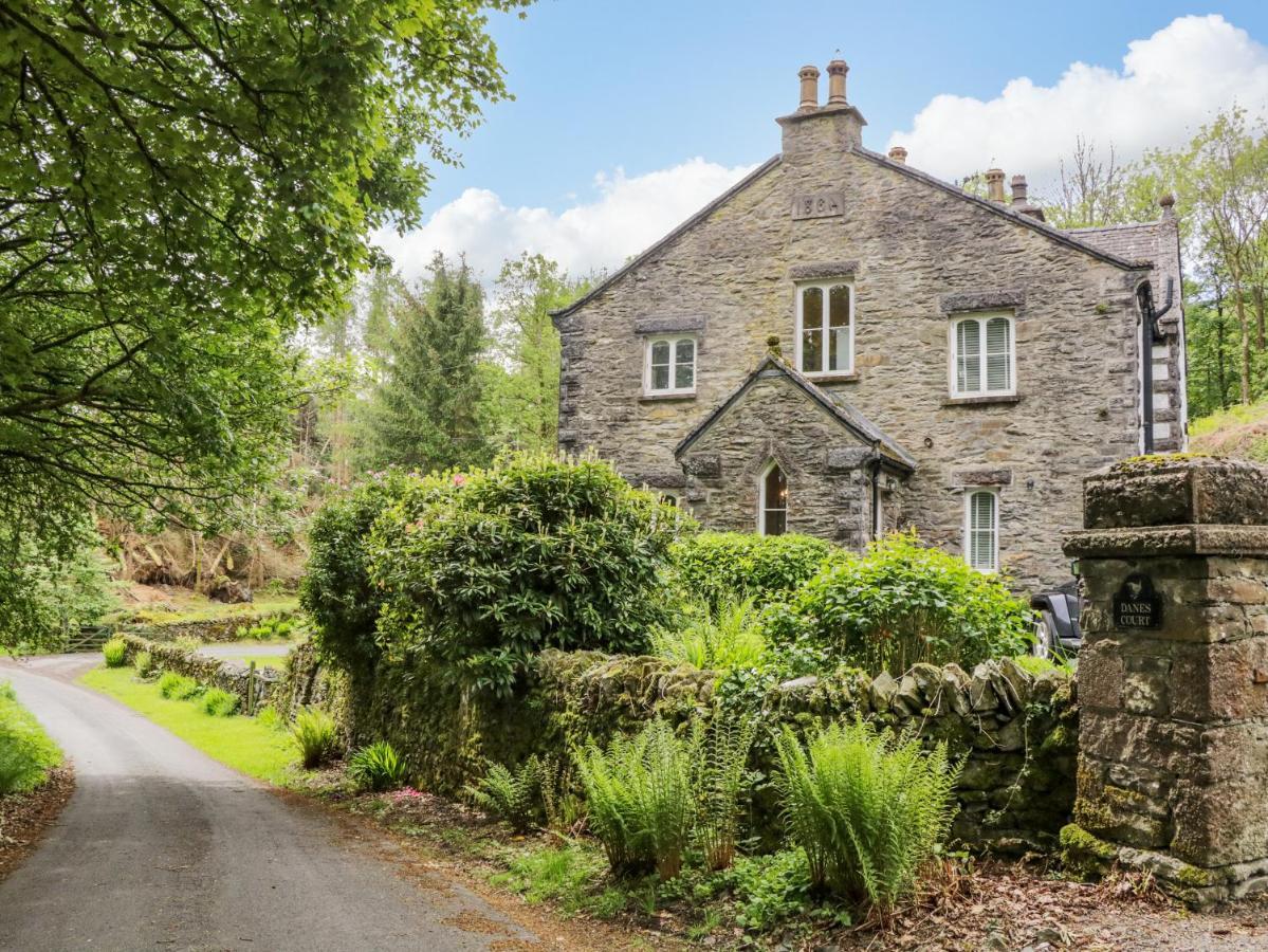 Danes Court Villa Bowland Bridge Eksteriør billede